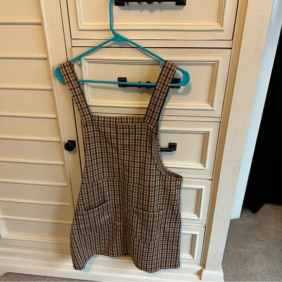 Plaid Overall Dress - Picture 3 of 6